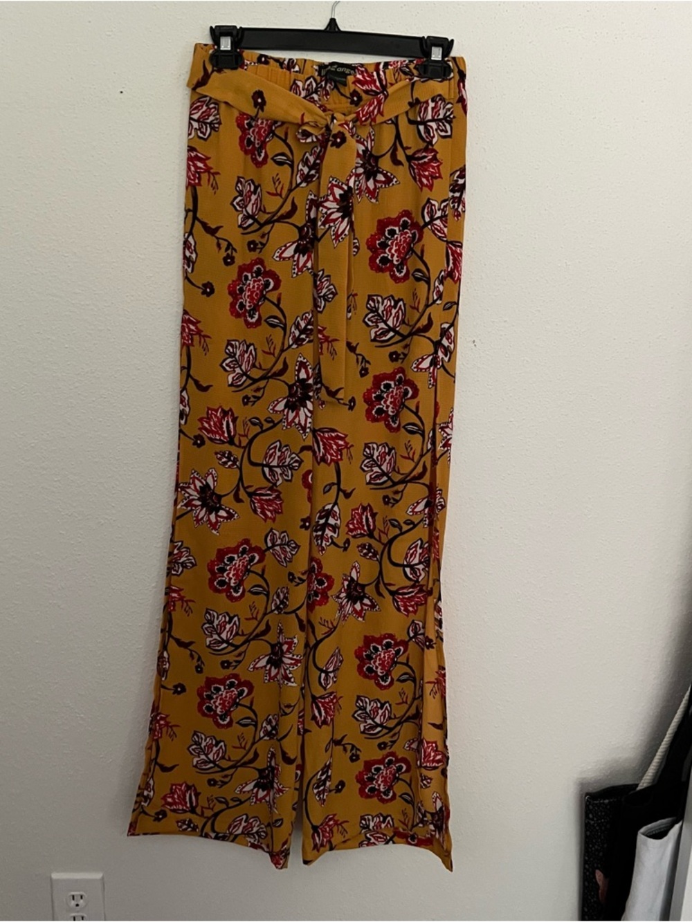 like an angel Mustard Floral Wide-Leg Tie-Waist Pants